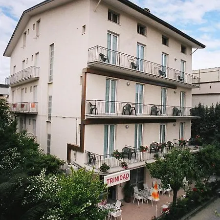 Trinidad Hotell Rimini