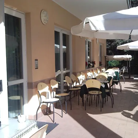 Ξενοδοχείο Trinidad 3*