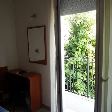 Trinidad 3*